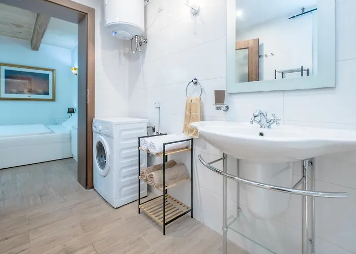 Main Street Deluxe Appartamento