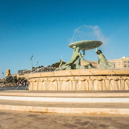 Main Street Deluxe Lejlighed *