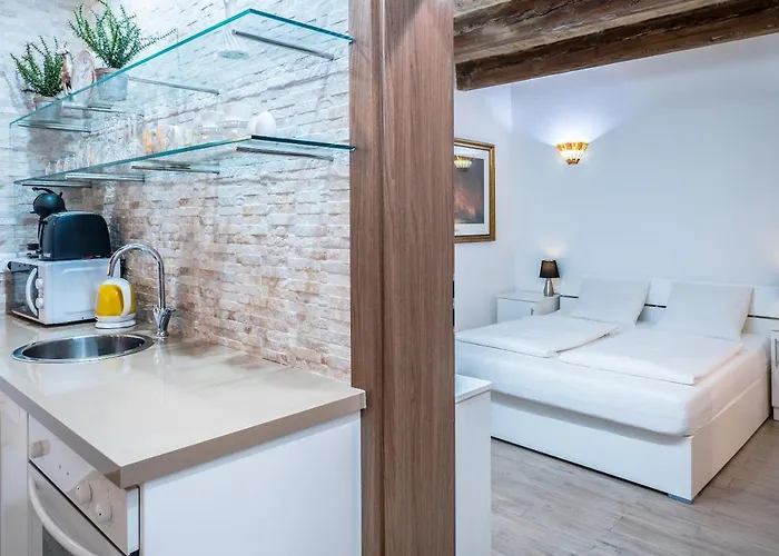 Main Street Deluxe Διαμέρισμα